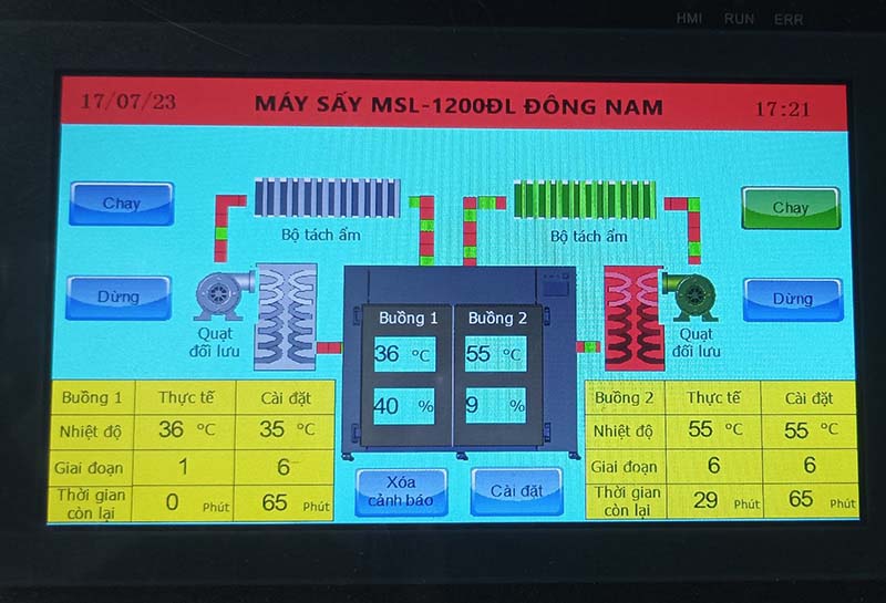 Màn hình điều khiển máy sấy lạnh công nghiệp