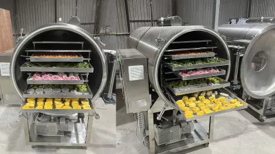 Embedded thumbnail for Các sản phẩm sấy thăng hoa giá trị cao bằng máy sấy thăng hoa Đông Nam